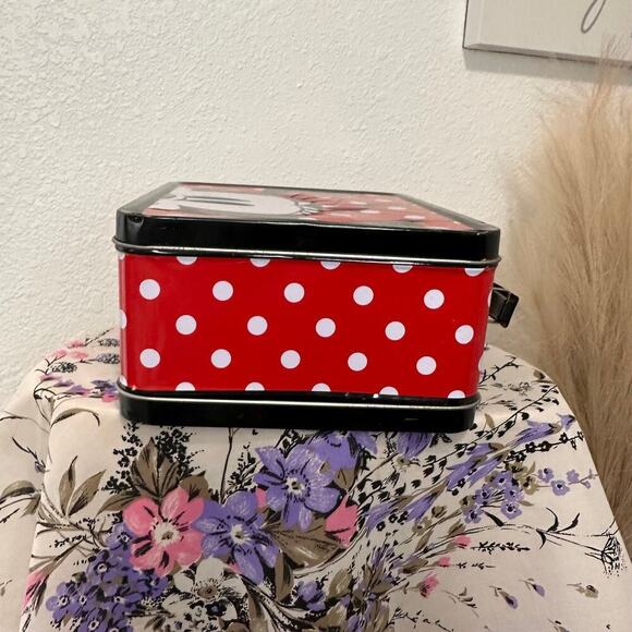 Loungefly Disney Minni Mouse Tin Lunchbox - Picture 6 of 10